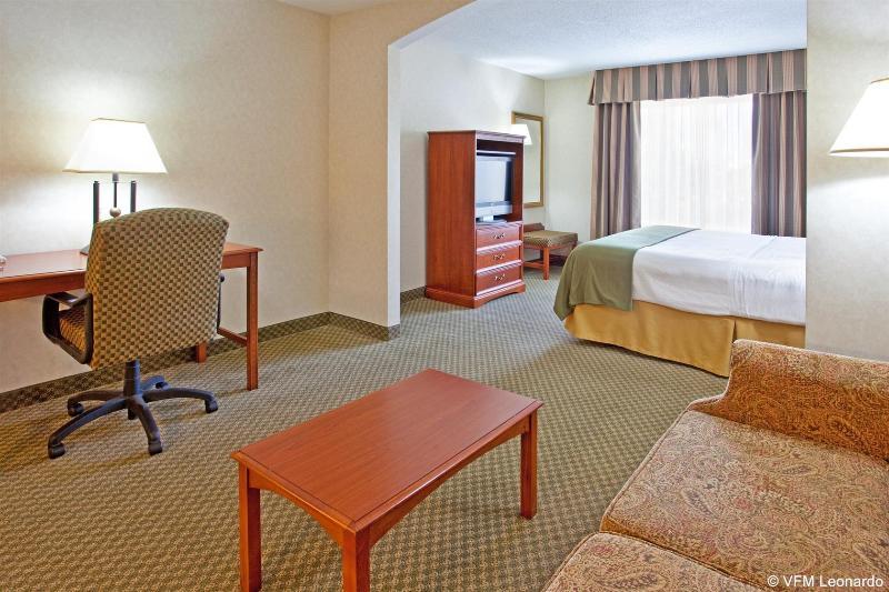 Holiday Inn Express Hotel & Suites Elkhart-South Exterior photo